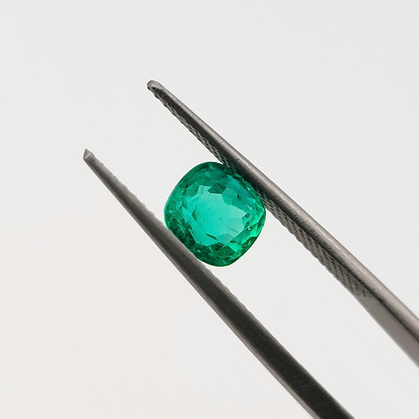 1.19 Ct. Cushion - Colombian Emerald - Emeralds Expert