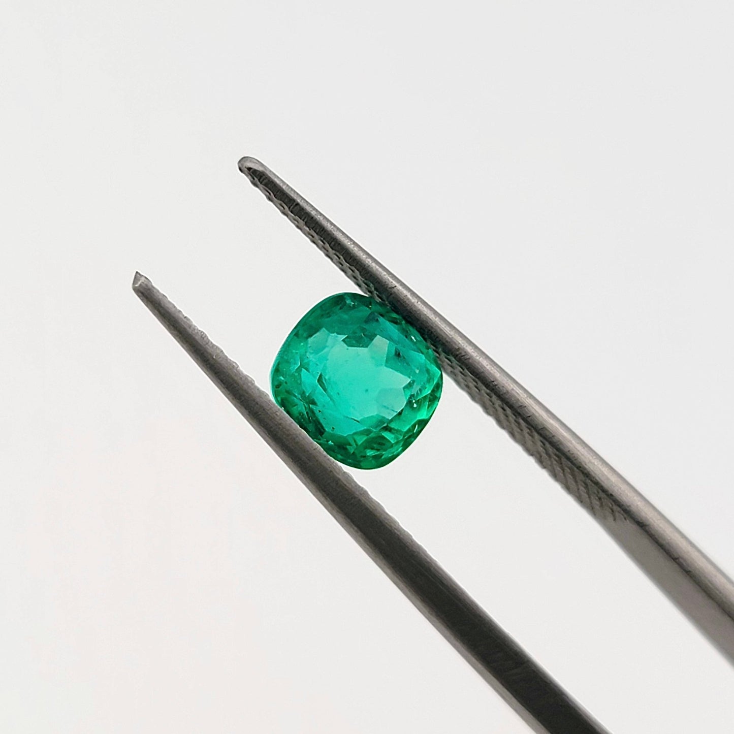1.19 Ct. Cushion - Colombian Emerald - Emeralds Expert