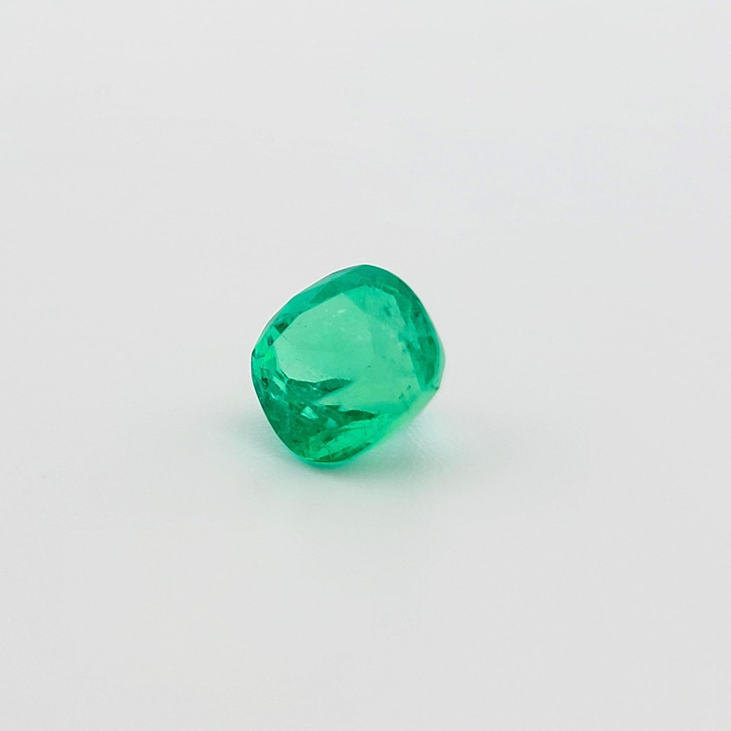 1.88 Ct. Cushion - Colombian Emerald - Emeralds Expert