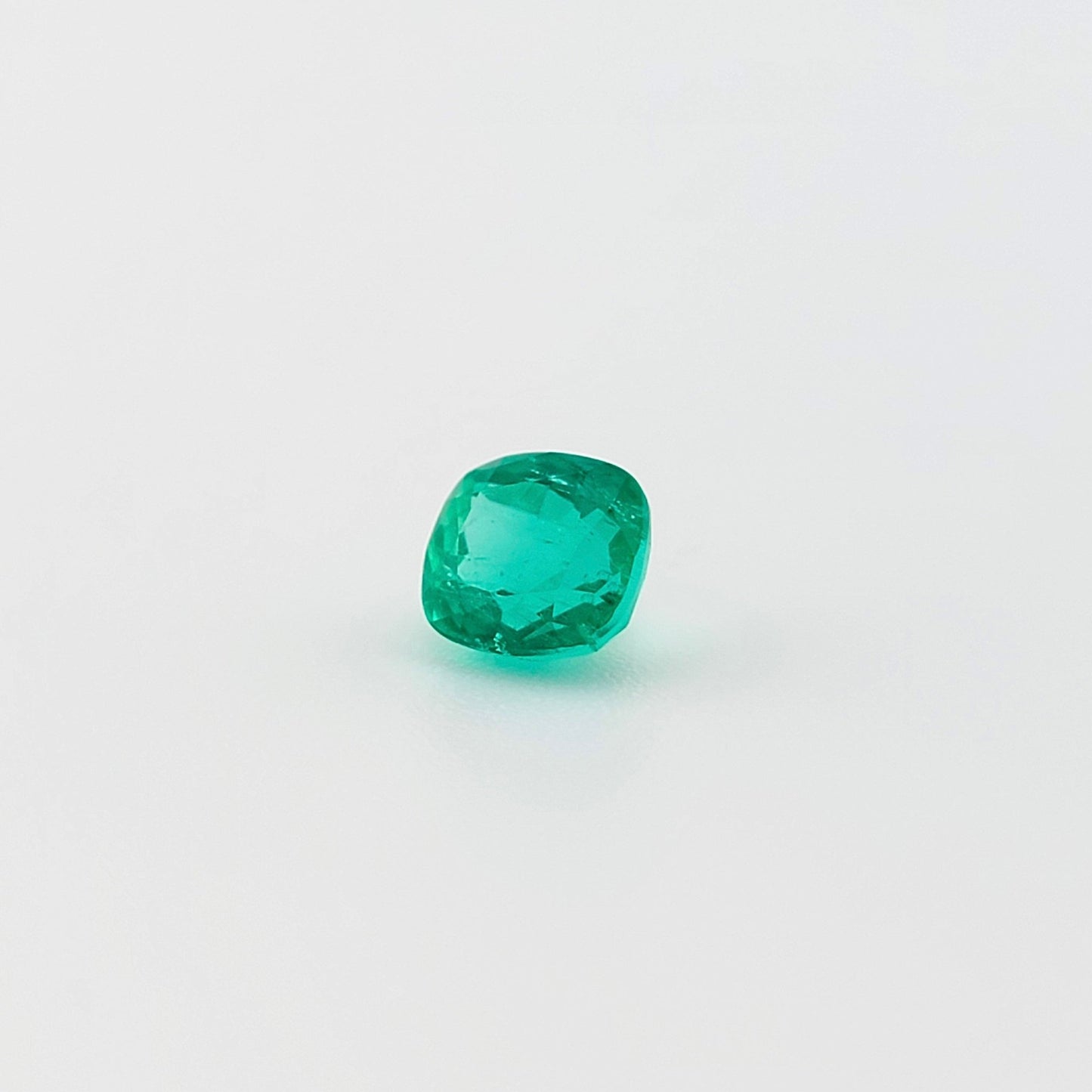 1.89 Ct. Cushion - Colombian Emerald - Emeralds Expert