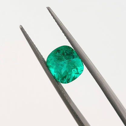 2.27 Ct. Cushion - Colombian Emerald - Emeralds Expert