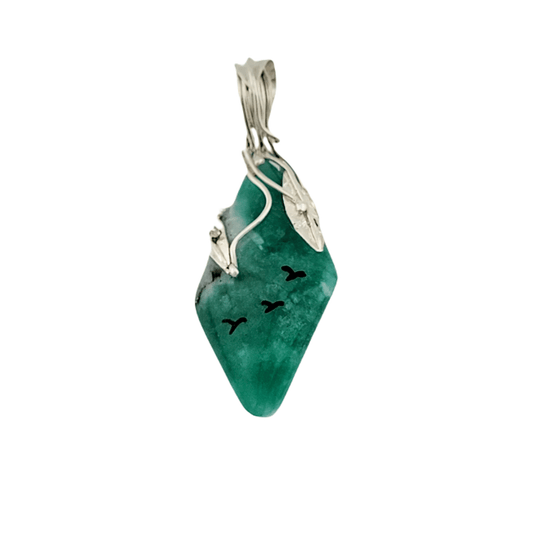 34.93 Ct. Silver Pendant With Polished Emerald - Emeralds Expert