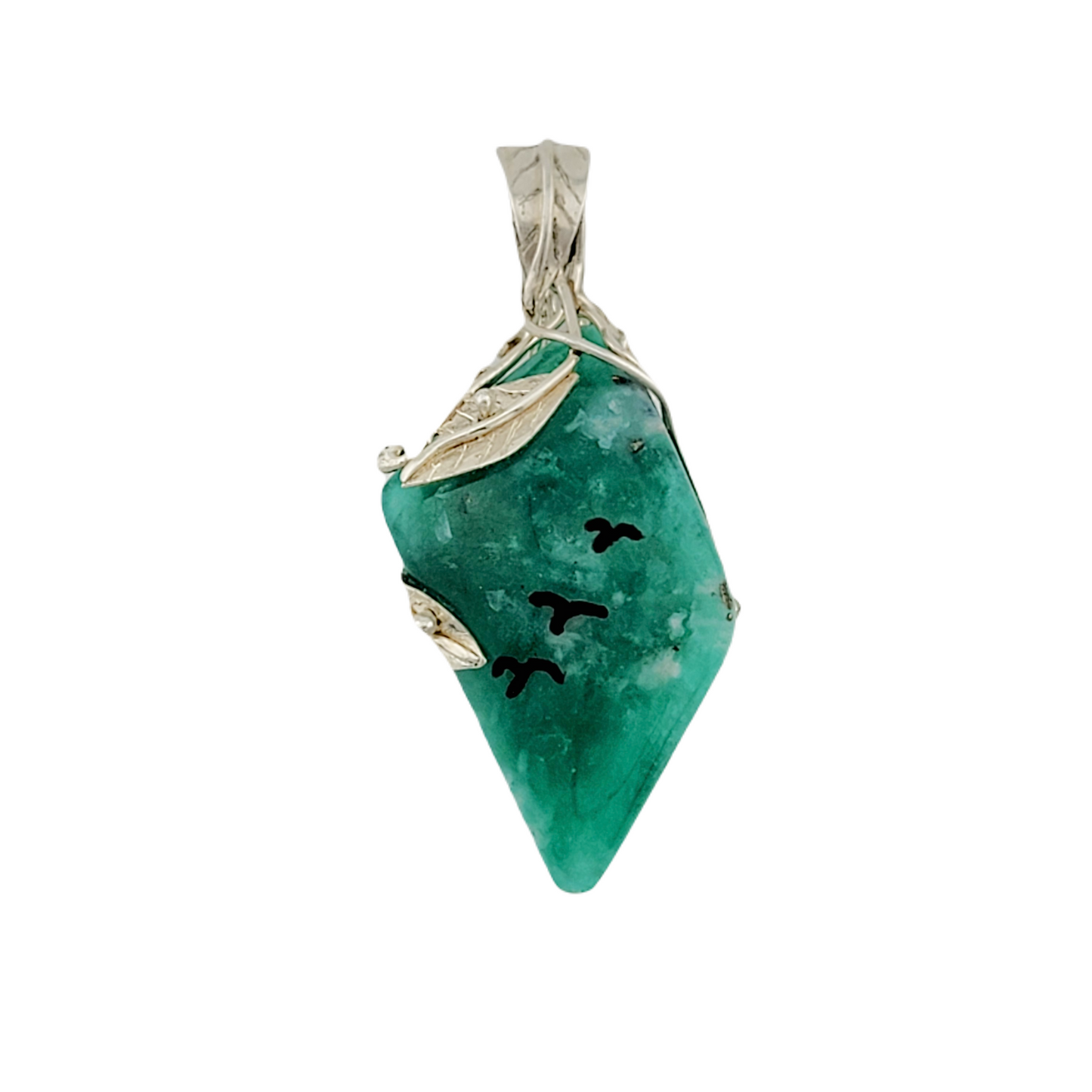 36.5 Ct. Silver Pendant With Polished Emerald